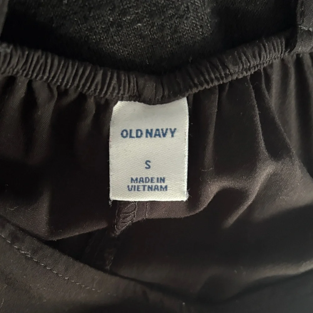 Old Navy Black Maxi Dress - Picture 2 of 3